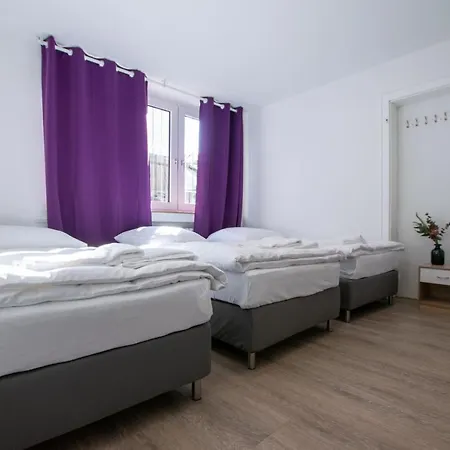Tolstov Convenient 4 * Dusseldorf
