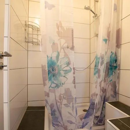 Tolstov Convenient 4 * Düsseldorf