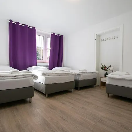 Tolstov Convenient 4 Apartmán