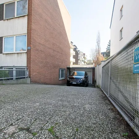 Tolstov Convenient 4 Apartmán Düsseldorf