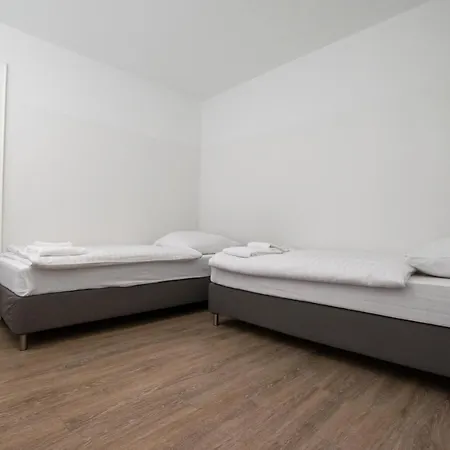 Tolstov Convenient 4 * Düsseldorf